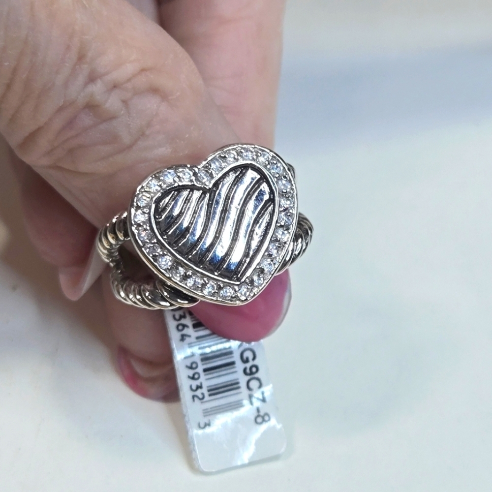 NWT Silvertone Heart Ring with Crystals Size 8 Chunky Romantic Girlhoodcore